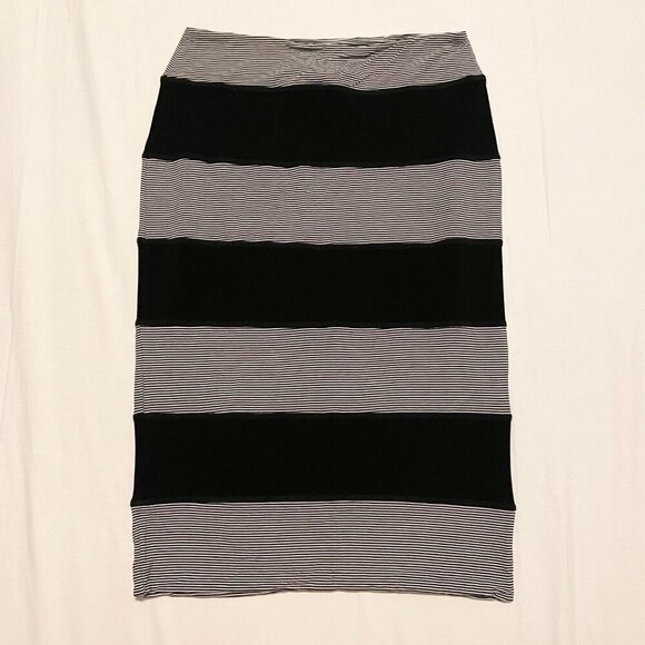 Joseph Ribkoff Striped Skirt Womens Size 10 - Picture 10 of 15
